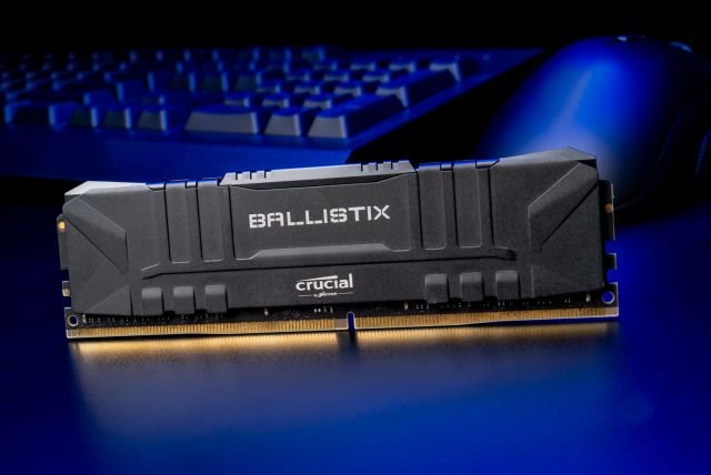 Memória Crucial Ballistix 8GB DDR4 3200MHz Preta (1x8GB